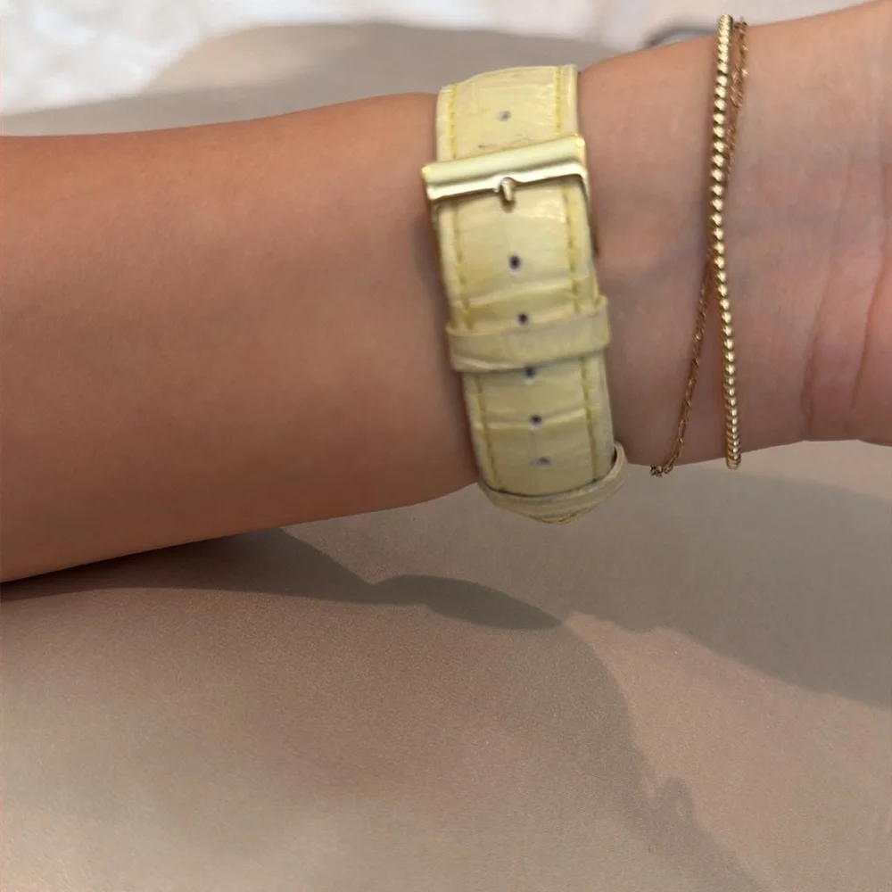 GUESS Floral watch